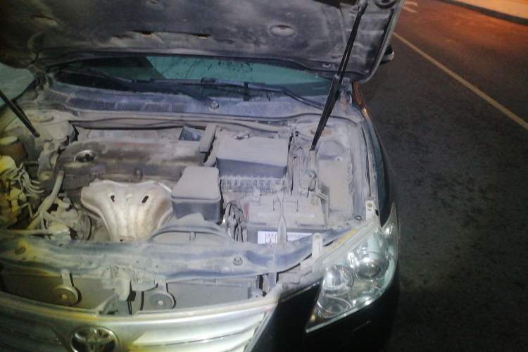 Used Toyota Camry 2006 240G Engine Bay Left