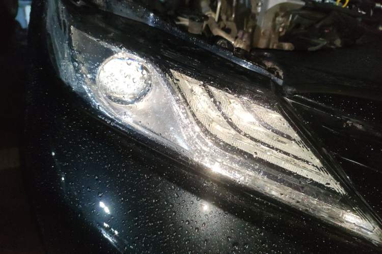 Used Toyota Camry 2006 240G Right Front Headlight