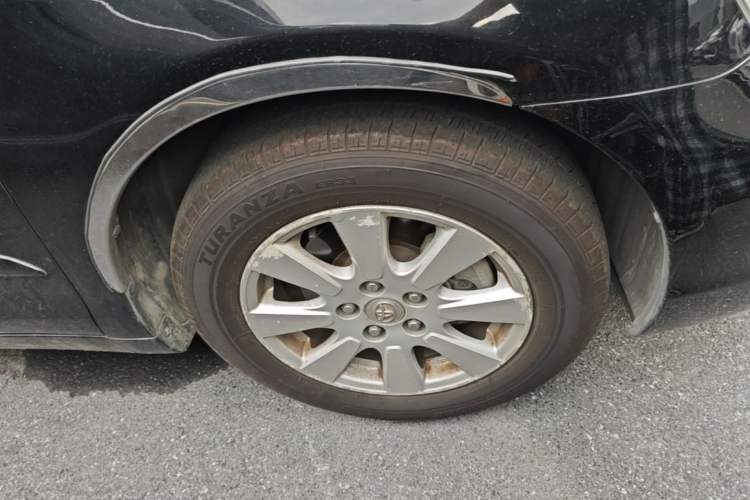Used Toyota Camry 2006 200G Right Front Wheel Hub