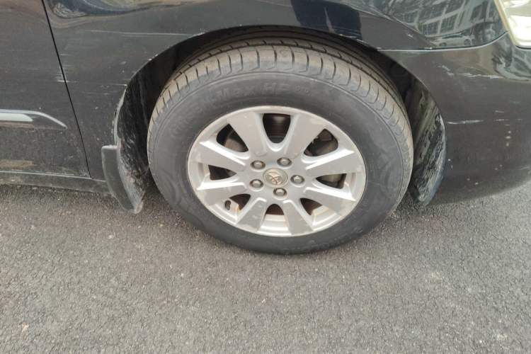 Used Toyota Camry 2006 240G Right Front Wheel Hub