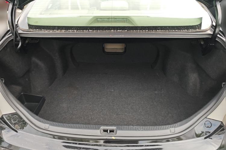 Used Toyota Camry 2006 200G Trunk