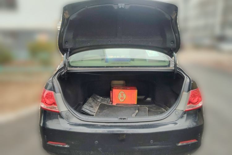 Used Toyota Camry 2006 240G Trunk