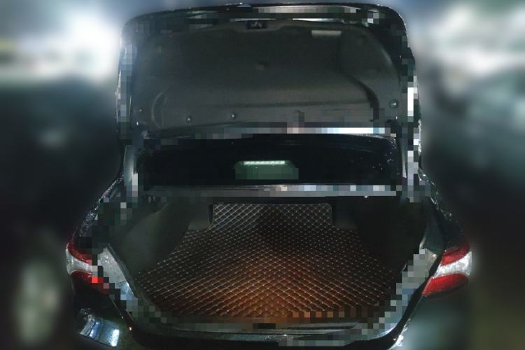 Used Toyota Camry 2006 240G Trunk