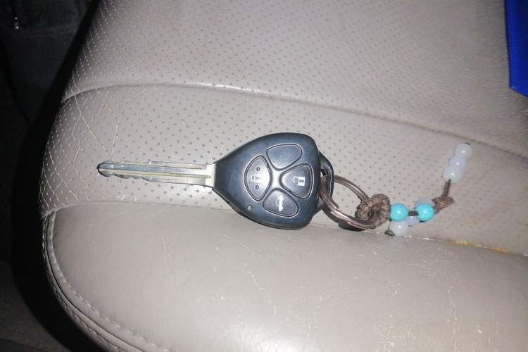 Used Toyota Camry 2006 240G Vehicle Key