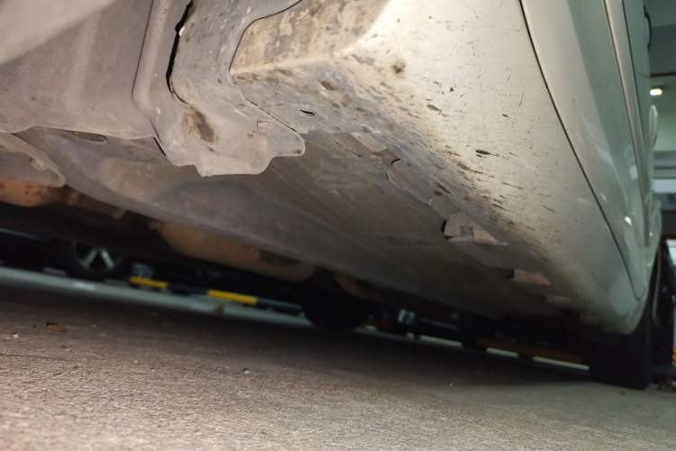 Used Toyota Camry 2006 240G Chassis Front Left