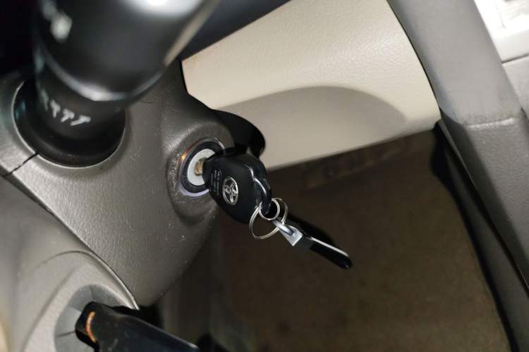 Used Toyota Camry 2006 240G Vehicle Key