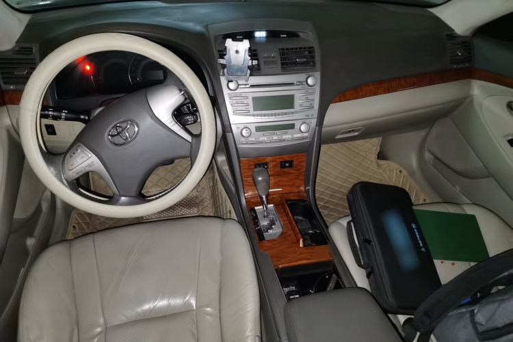 Used Toyota Camry 2007 240G Luxury Edition Center Console