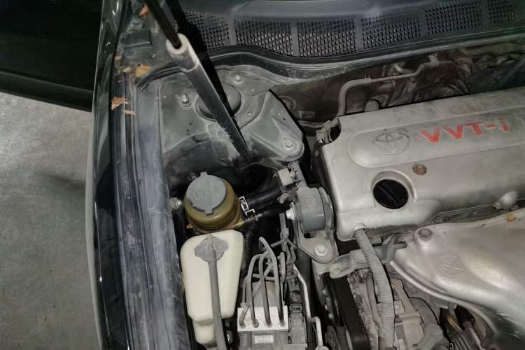 Used Toyota Camry 2007 240G Luxury Edition Engine Bay Right
