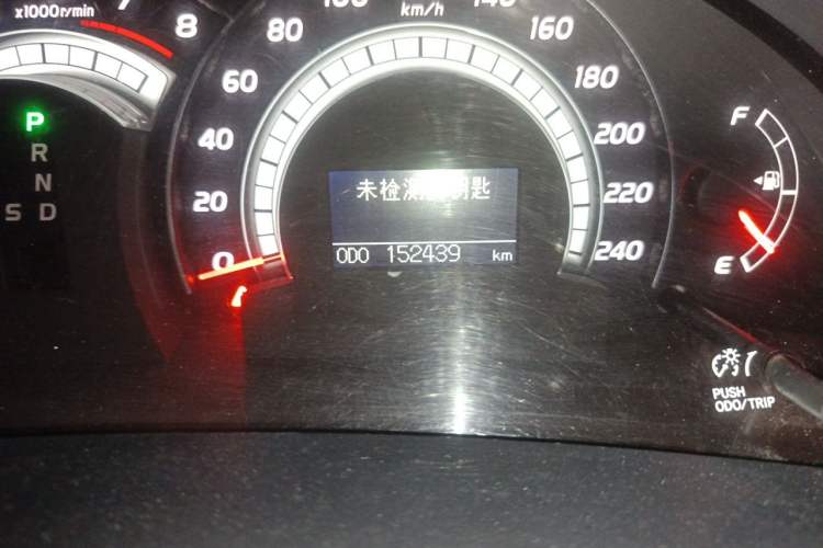 Used Toyota Camry 2007 240V Supreme Edition Odometer Close Up