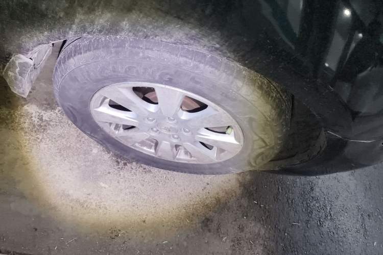 Used Toyota Camry 2007 240G Luxury Edition Right Front Wheel Hub