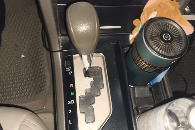 Used Toyota Camry 2007 200E Elite Edition Gear Lever