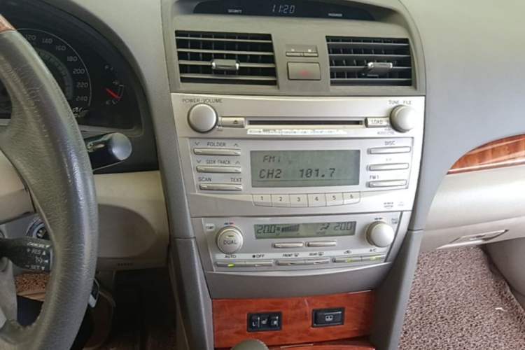 Used Toyota Camry 2007 240G Luxury Edition Audio And AC Panel
