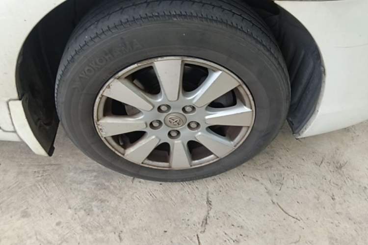 Used Toyota Camry 2007 240G Luxury Edition Right Front Wheel Hub