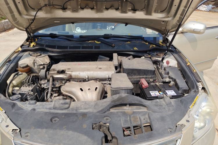 Used Toyota Camry 2007 240V Supreme Edition Engine Bay