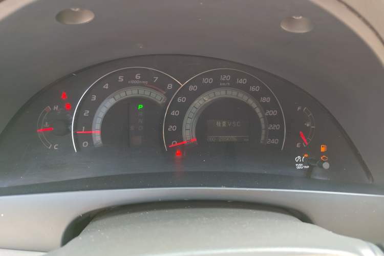 Used Toyota Camry 2007 240V Supreme Edition Instrument Cluster