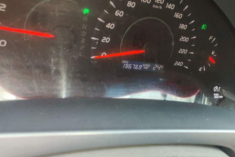 Used Toyota Camry 2007 200E Elite Edition Odometer Close Up