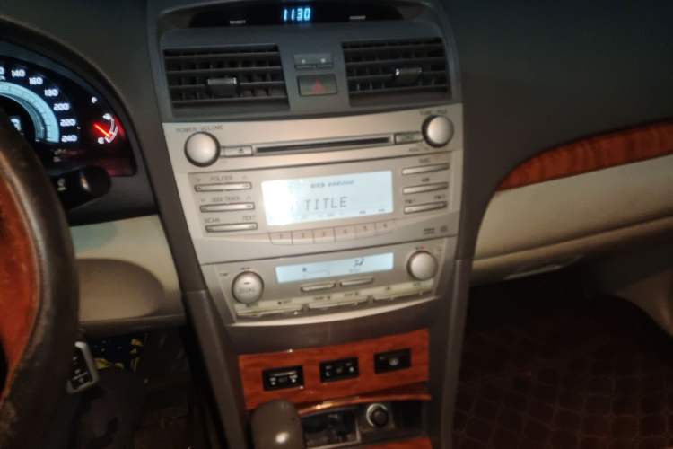 Used Toyota Camry 2008 200G Luxury Edition Audio And AC Panel