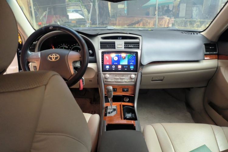 Used Toyota Camry 2008 240G Luxury Edition Center Console