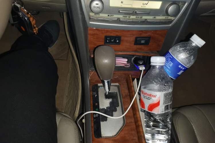 Used Toyota Camry 2008 240G Luxury Edition Gear Lever