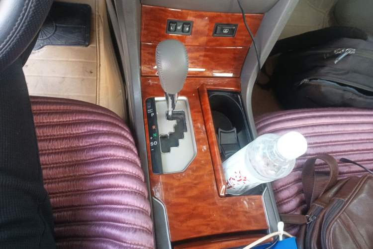 Used Toyota Camry 2008 240G Luxury Edition Gear Lever
