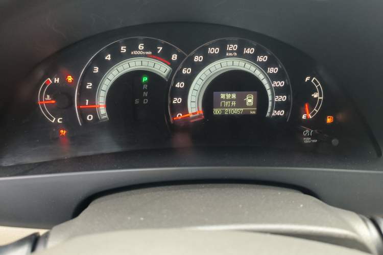 Used Toyota Camry 2008 240G Luxury Edition Odometer Close Up