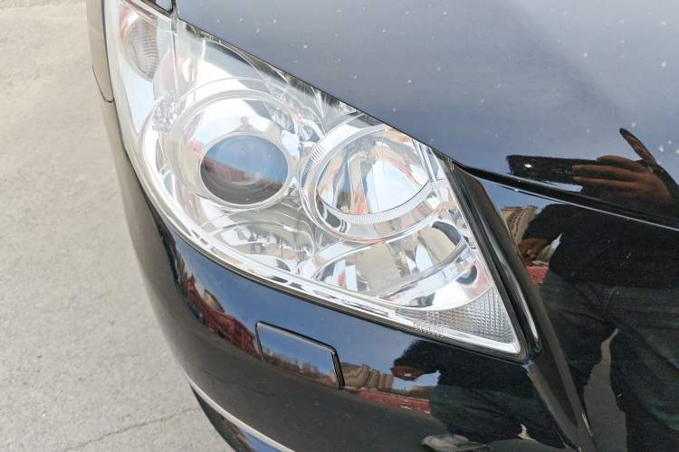 Used Toyota Camry 2008 240G Luxury Edition Right Front Headlight