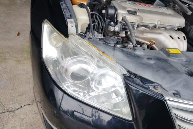 Used Toyota Camry 2008 240G Luxury Edition Right Front Headlight