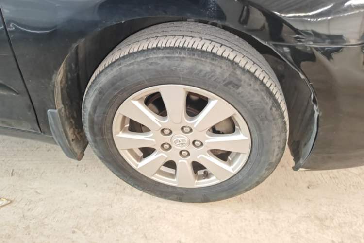 Used Toyota Camry 2008 240G Luxury Edition Right Front Wheel Hub