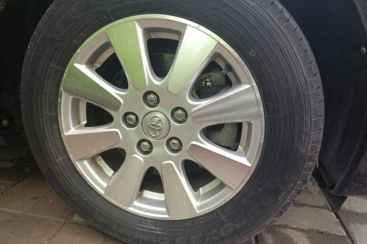 Used Toyota Camry 2008 240G Luxury Edition Right Front Wheel Hub