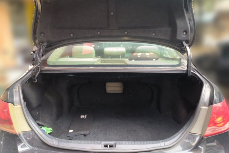 Used Toyota Camry 2008 240G Luxury Edition Trunk