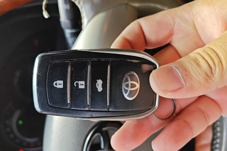 Used Toyota Camry 2008 240G NAVI Luxury Navigation Edition Vehicle Key