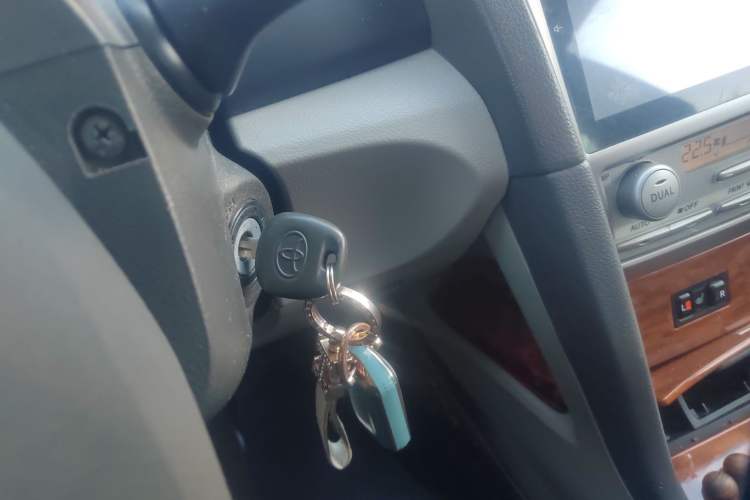 Used Toyota Camry 2008 240G Luxury Edition Vehicle Key