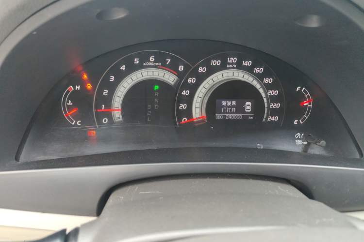 Used Toyota Camry 2008 200G Luxury Edition Odometer Close Up