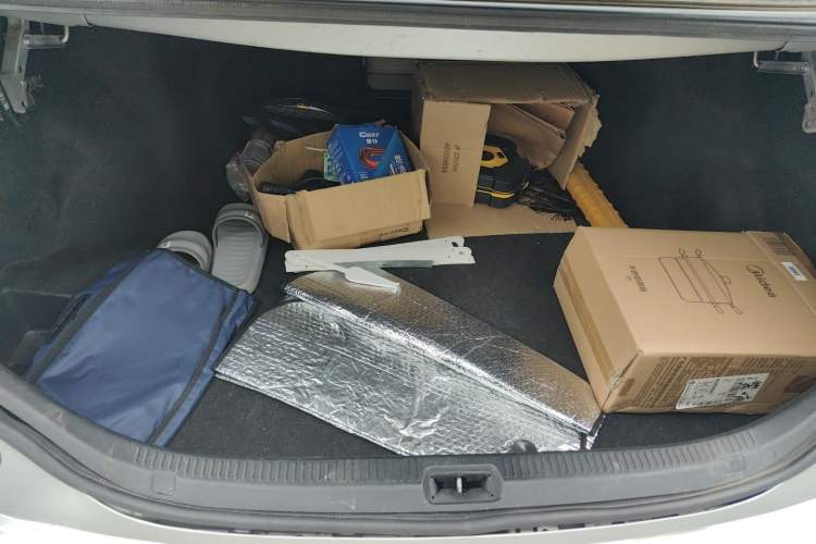 Used Toyota Camry 2008 200G Luxury Edition Trunk