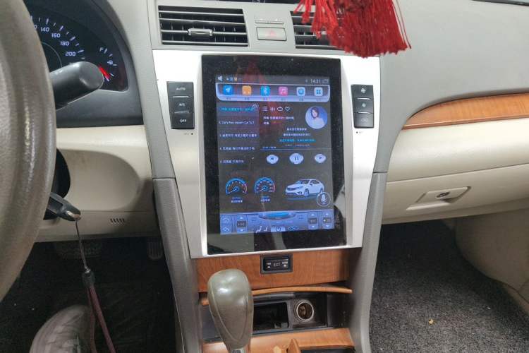Used Toyota Camry 2009 200E Elite Edition Audio And AC Panel