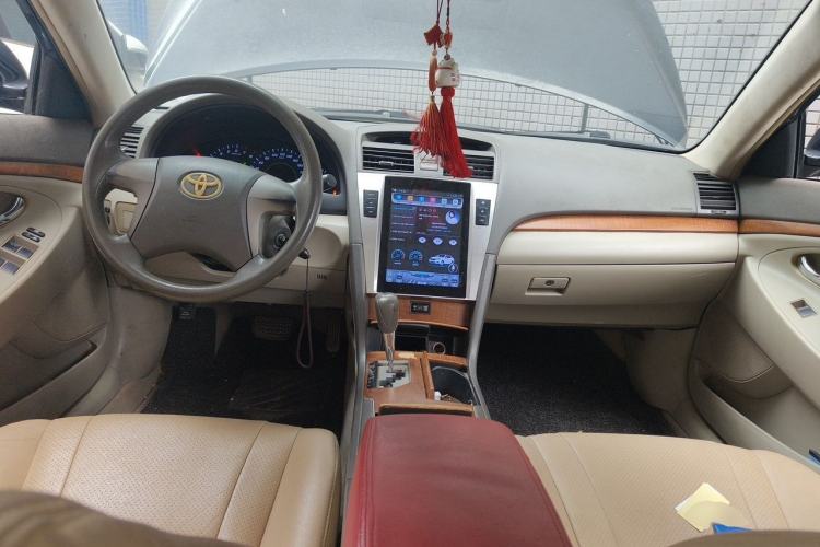 Used Toyota Camry 2009 200E Elite Edition Center Console