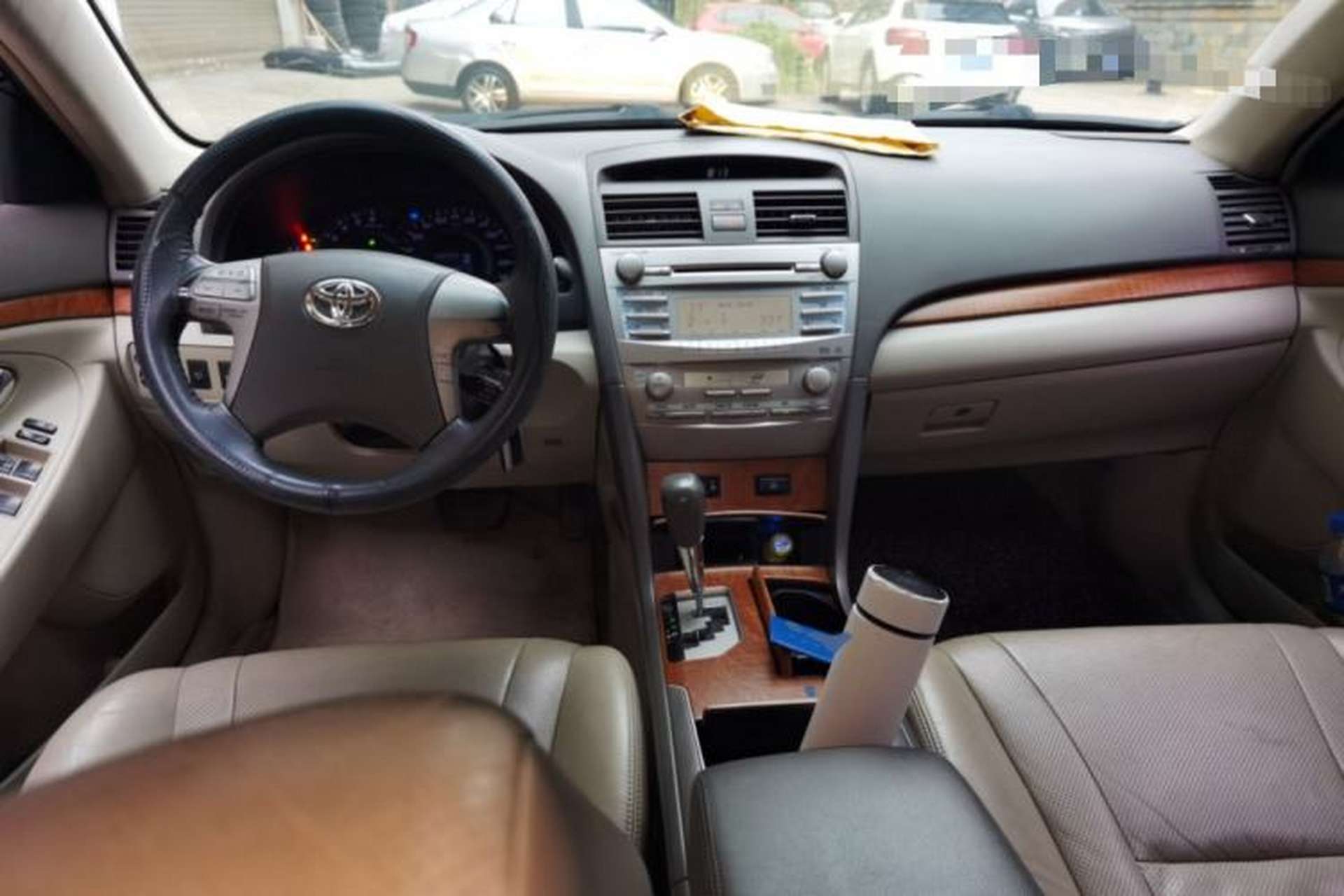 Used Toyota Camry 2009 240G Luxury Edition Center Console
