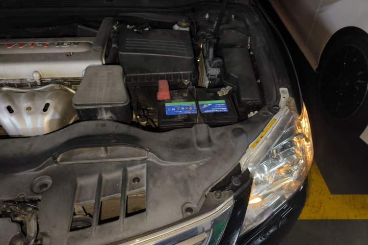 Used Toyota Camry 2009 200G Luxury Edition Engine Bay Left