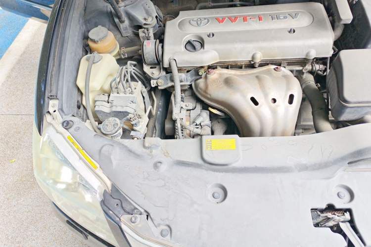 Used Toyota Camry 2009 240G Luxury Edition Engine Bay Right