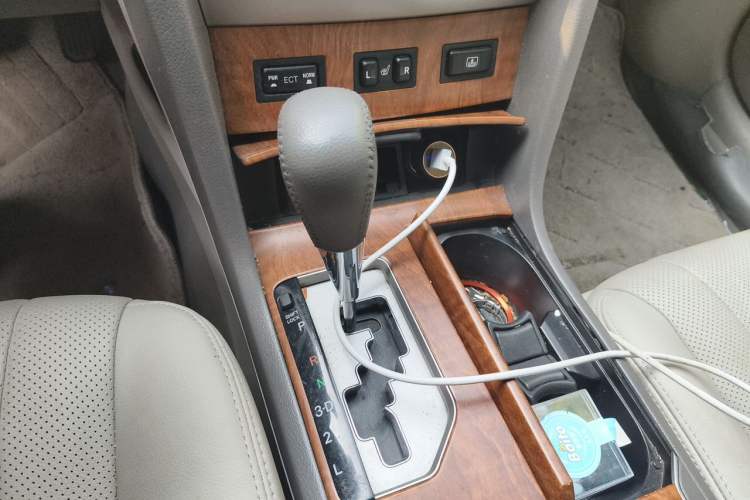 Used Toyota Camry 2009 200G Luxury Edition Gear Lever