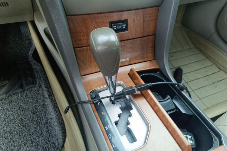 Used Toyota Camry 2009 200E Elite Edition Gear Lever