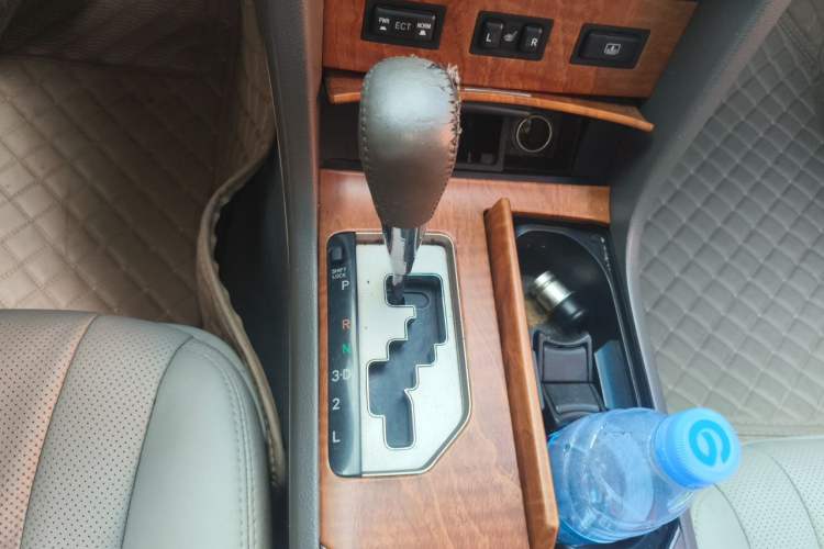 Used Toyota Camry 2009 200G Luxury Edition Gear Lever