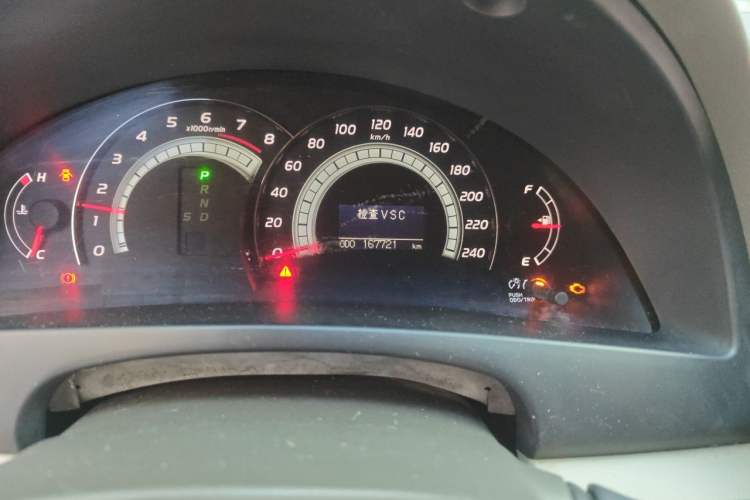 Used Toyota Camry 2009 240G Luxury Edition Odometer Close Up