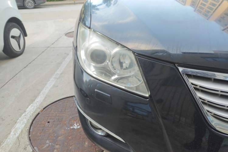 Used Toyota Camry 2009 240G Luxury Edition Right Front Headlight