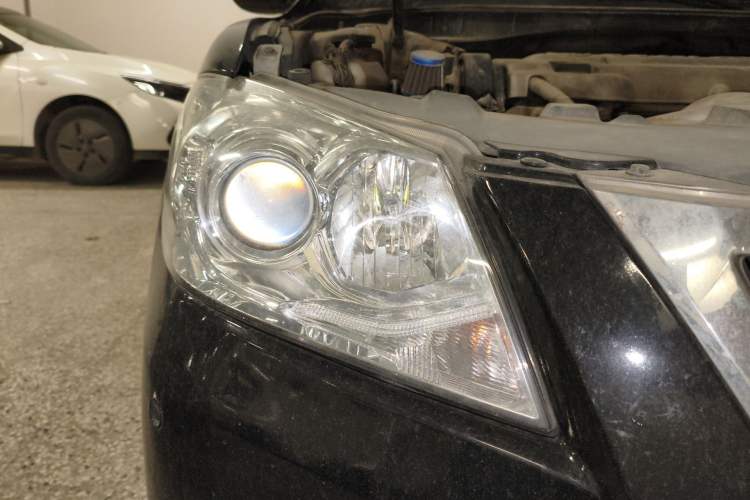 Used Toyota Camry 2009 200E Elite Edition Right Front Headlight