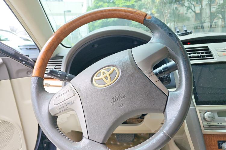 Used Toyota Camry 2009 240G Luxury Edition Steering Wheel