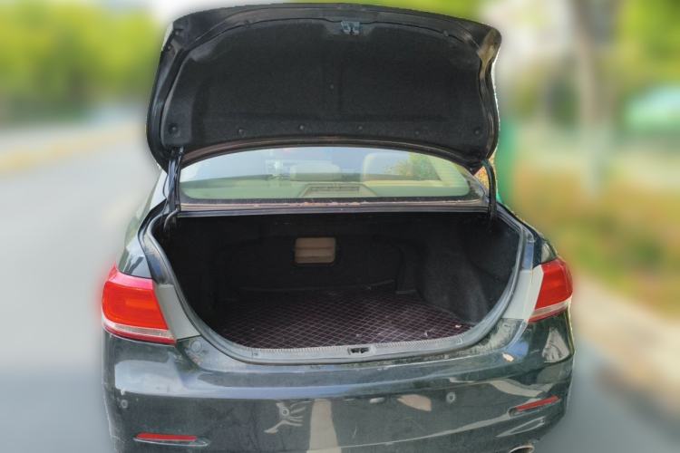 Used Toyota Camry 2009 240G Luxury Edition Trunk