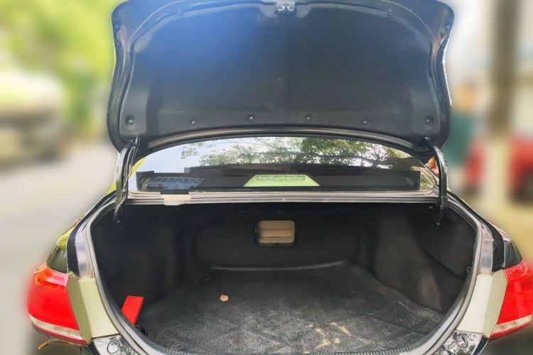 Used Toyota Camry 2009 200G Luxury Edition Trunk