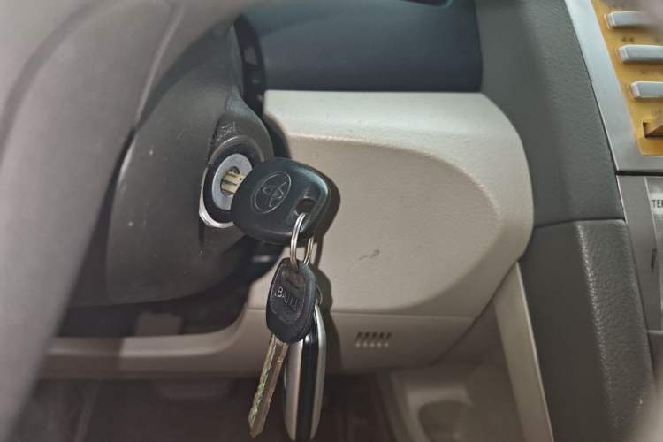 Used Toyota Camry 2009 200G NAVI Luxury Navigation Edition Vehicle Key