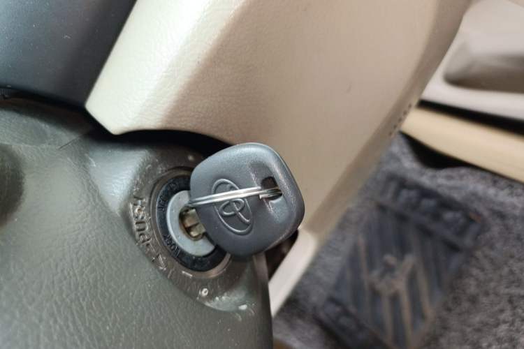 Used Toyota Camry 2009 200E Elite Edition Vehicle Key